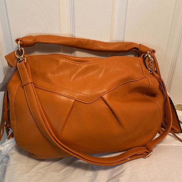 Unknown name large size rust color purse - Picture 2 of 3